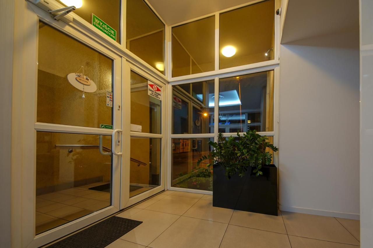 Hotel Sara Kolo  Exterior foto